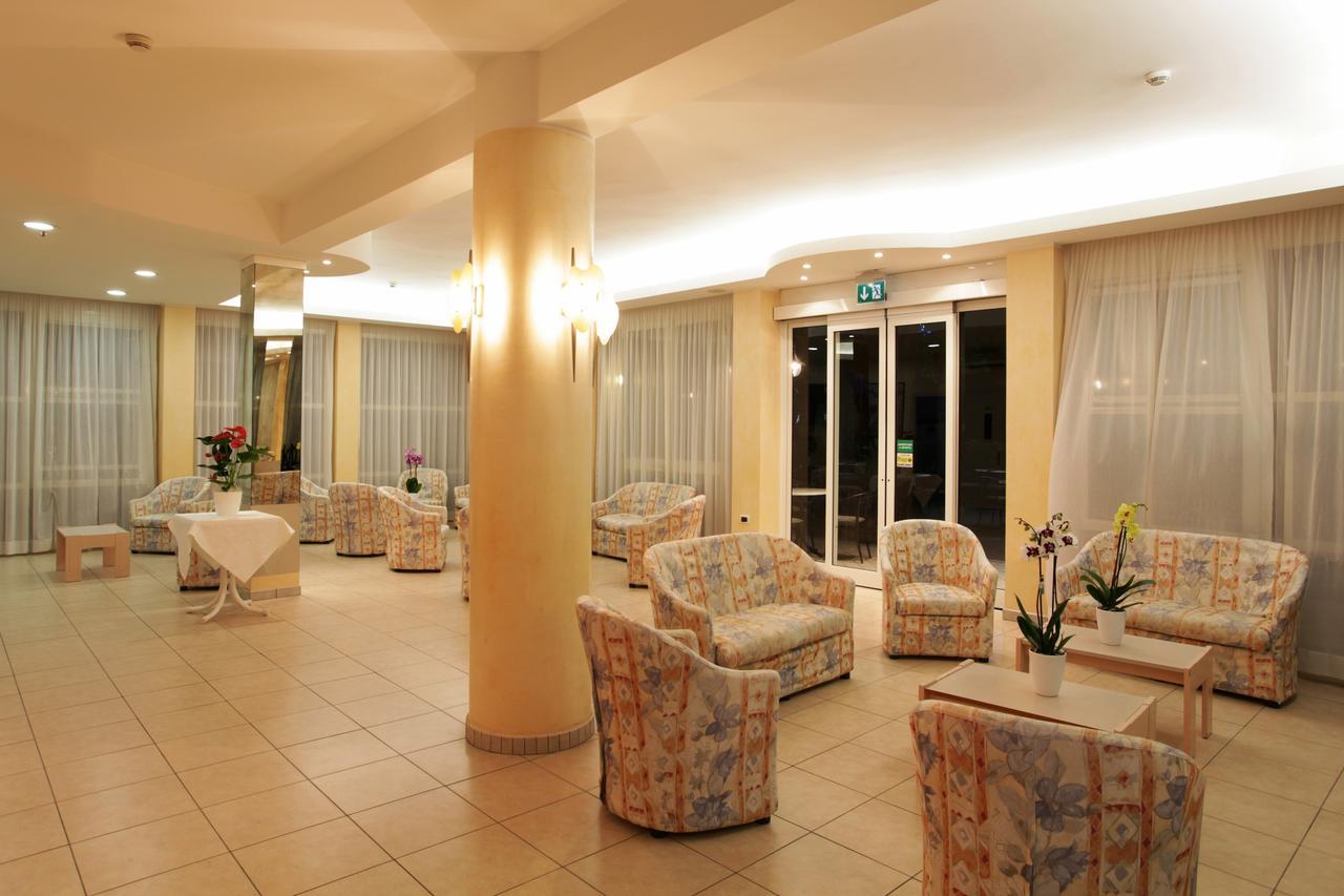 Hotel Santa Maria Cervia Exterior photo